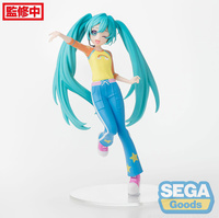 FigurkaHatsune Miku x Love and Berry Dress Up and Dance! Desktop x Decorate Collections Hatsune Miku Love Costume Ver. 17 cm