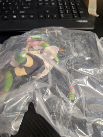 Figurka Demon Slayer Vibration Stars Mitsuri Kanroji 13cm Z Defektem