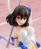 Figurka Strike the Blood 1/7 Yukina Himeragi Everlasting Summer Wedding Ver. 33 cm
