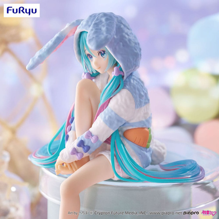 Figurka Hatsune Miku Noodle Stopper Hatsune Miku Rabbit Ear Hood Pajama Blue Color 14 cm