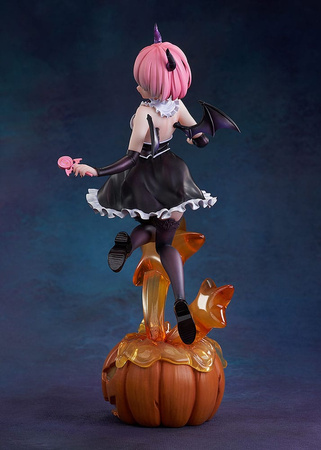 Figurka Re:ZERO -Starting Life in Another World- 1/7 Ram: Phantom Night Wizard Ver. 26 cm