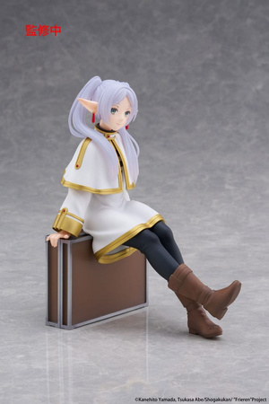 Figurka Frieren: Beyond Journey's End Desktop Cute Figure Frieren Trunk Case Ver. 13 cm