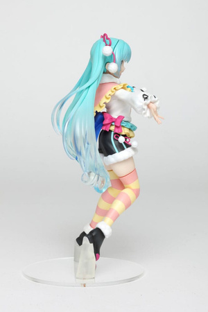 Figurka Hatsune Miku Winter Image Ver. 18 cm