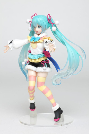 Figurka Hatsune Miku Winter Image Ver. 18 cm