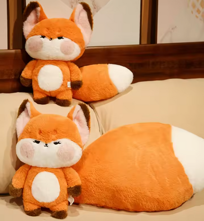 Poduszka Pluszak kot z długim ogonem