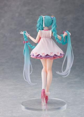 Figurka Hatsune Miku Hatsune Miku Wonderland Rapunzel Ver. 18 cm