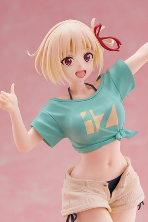 Figurka Lycoris Recoil Coreful Chisato Nishikigi Hawaiian Ver. 18 cm