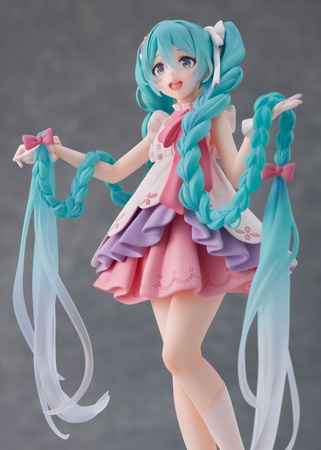 Figurka Hatsune Miku Hatsune Miku Wonderland Rapunzel Ver. 18 cm