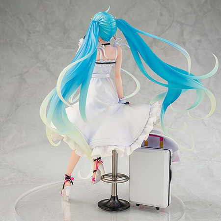Figurka Hatsune Miku GT Project Original 1/7 Vacation Style Ver. 24 cm