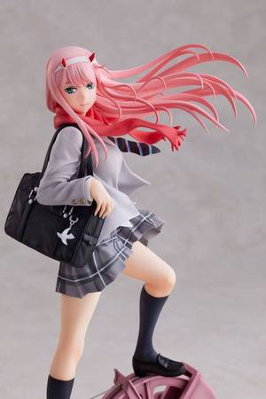 Figurka Darling in the Franxx 1/7 Zero Two School Uniform Version 29 cm