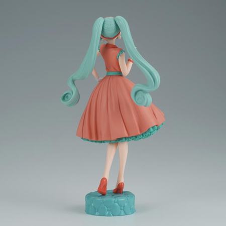Figurka Hatsune Miku World Journey 18cm
