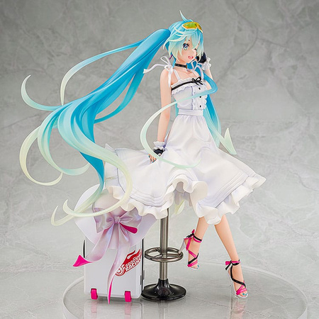 Figurka Hatsune Miku GT Project Original 1/7 Vacation Style Ver. 24 cm