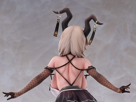 Figurka Azur Lane 1/7 Owari: Light Equipment Ver. 26 cm