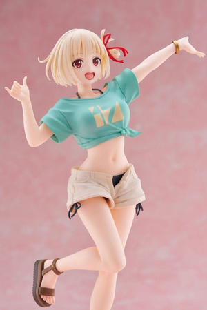 Figurka Lycoris Recoil Coreful Chisato Nishikigi Hawaiian Ver. 18 cm