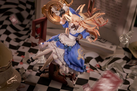 Figurka Alice In Wonderland 1/7 Moment Into Dreams Alice Riddle 30 cm