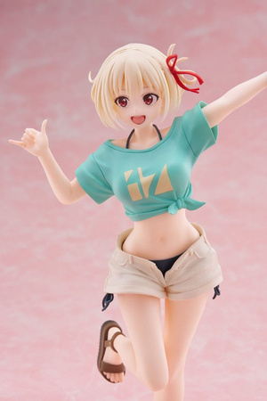 Figurka Lycoris Recoil Coreful Chisato Nishikigi Hawaiian Ver. 18 cm