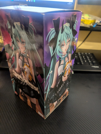 Figurka Hatsune Miku x Rascal Trio-Try-iT -Devil 18cm Z Defektem