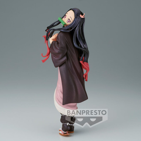 Figurka Demon Slayer Kimetsu No Yaiba Special Color Glitter & Glamours Nezuko Kamado 22cm