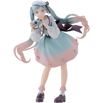 Figurka Hatsune Miku Camera Holiday Memories 20cm